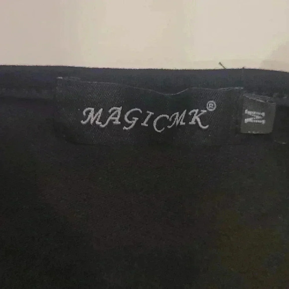 MAGICMK Black Top Long Sleeve Shirt With Love Print Size M - Picture 3 of 8